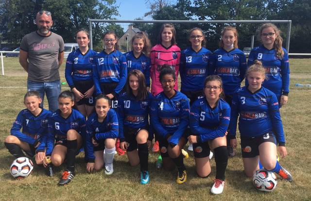U15 Féminines is a football team. They are using SportEasy, the best web and mobile app to manage any sports team (football, soccer, rugby, basketball, baseball, hockey, volleyball...). Coaches and managers can organize the games and practices or send group messages to their players. Players have convenient access to their schedule or statistics. SportEasy is free and available online and there’s an app for iPhone and Android.
