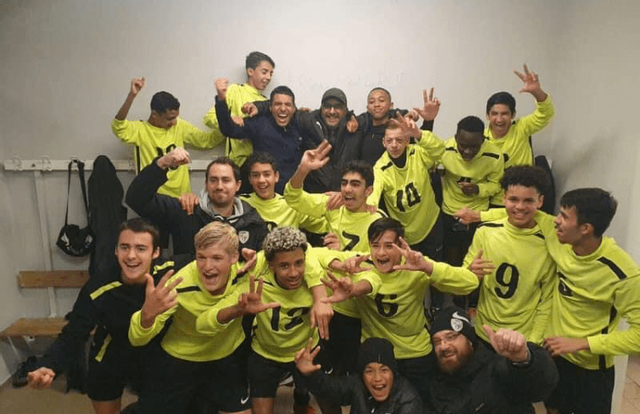 U16R2 FC Isle d'Abeau is a football team. They are using SportEasy, the best web and mobile app to manage any sports team (football, soccer, rugby, basketball, baseball, hockey, volleyball...). Coaches and managers can organize the games and practices or send group messages to their players. Players have convenient access to their schedule or statistics. SportEasy is free and available online and there’s an app for iPhone and Android.