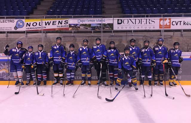 Tilburg Trappers Junioren is a ice_hockey team. They are using SportEasy, the best web and mobile app to manage any sports team (football, soccer, rugby, basketball, baseball, hockey, volleyball...). Coaches and managers can organize the games and practices or send group messages to their players. Players have convenient access to their schedule or statistics. SportEasy is free and available online and there’s an app for iPhone and Android.