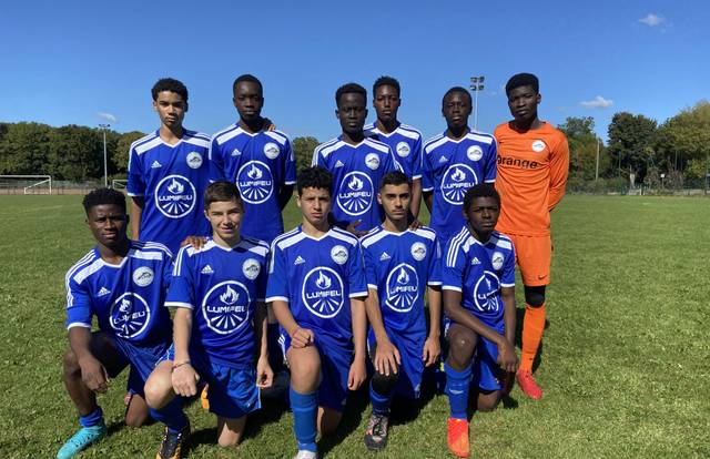 U17 R2 CSPM is a football team. They are using SportEasy, the best web and mobile app to manage any sports team (football, soccer, rugby, basketball, baseball, hockey, volleyball...). Coaches and managers can organize the games and practices or send group messages to their players. Players have convenient access to their schedule or statistics. SportEasy is free and available online and there’s an app for iPhone and Android.