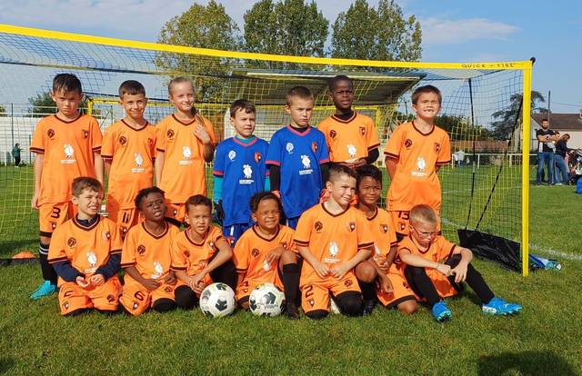 U8-U9 is a football team. They are using SportEasy, the best web and mobile app to manage any sports team (football, soccer, rugby, basketball, baseball, hockey, volleyball...). Coaches and managers can organize the games and practices or send group messages to their players. Players have convenient access to their schedule or statistics. SportEasy is free and available online and there’s an app for iPhone and Android.