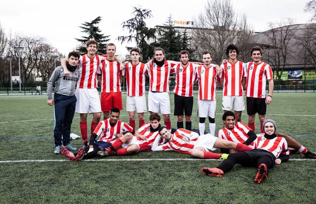 Friends Fun and Football Club B is a football team. They are using SportEasy, the best web and mobile app to manage any sports team (football, soccer, rugby, basketball, baseball, hockey, volleyball...). Coaches and managers can organize the games and practices or send group messages to their players. Players have convenient access to their schedule or statistics. SportEasy is free and available online and there’s an app for iPhone and Android.