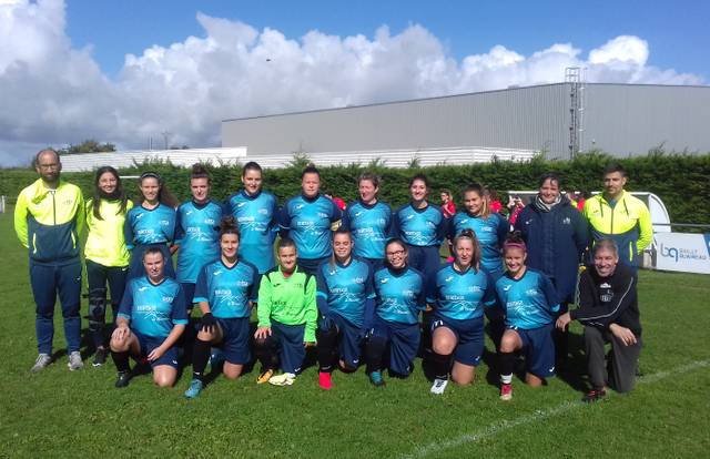 Seniors Féminines is a football team. They are using SportEasy, the best web and mobile app to manage any sports team (football, soccer, rugby, basketball, baseball, hockey, volleyball...). Coaches and managers can organize the games and practices or send group messages to their players. Players have convenient access to their schedule or statistics. SportEasy is free and available online and there’s an app for iPhone and Android.
