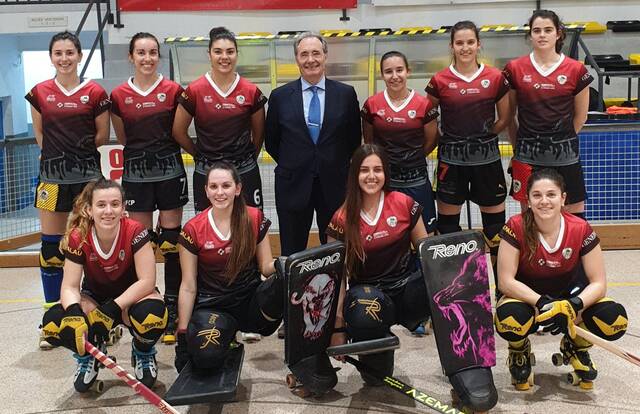 Hoquei Club Palau de Plegamans is a roller_hockey team. They are using SportEasy, the best web and mobile app to manage any sports team (football, soccer, rugby, basketball, baseball, hockey, volleyball...). Coaches and managers can organize the games and practices or send group messages to their players. Players have convenient access to their schedule or statistics. SportEasy is free and available online and there’s an app for iPhone and Android.