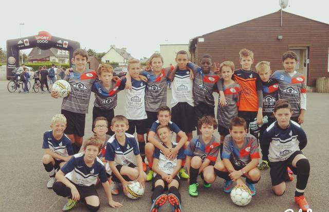 Entente PABU/PLOUISY U13 is a football team. They are using SportEasy, the best web and mobile app to manage any sports team (football, soccer, rugby, basketball, baseball, hockey, volleyball...). Coaches and managers can organize the games and practices or send group messages to their players. Players have convenient access to their schedule or statistics. SportEasy is free and available online and there’s an app for iPhone and Android.