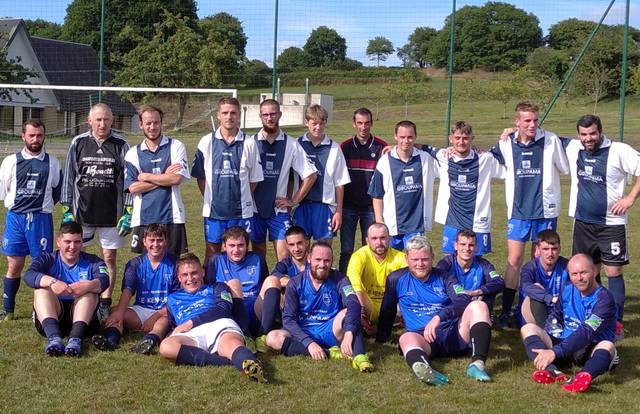 US Plougonver is a football team. They are using SportEasy, the best web and mobile app to manage any sports team (football, soccer, rugby, basketball, baseball, hockey, volleyball...). Coaches and managers can organize the games and practices or send group messages to their players. Players have convenient access to their schedule or statistics. SportEasy is free and available online and there’s an app for iPhone and Android.
