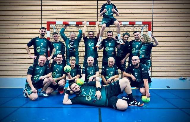 SMHB is a handball team. They are using SportEasy, the best web and mobile app to manage any sports team (football, soccer, rugby, basketball, baseball, hockey, volleyball...). Coaches and managers can organize the games and practices or send group messages to their players. Players have convenient access to their schedule or statistics. SportEasy is free and available online and there’s an app for iPhone and Android.