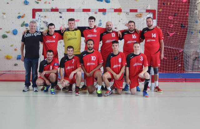 SM1 HBC SELTZ is a handball team. They are using SportEasy, the best web and mobile app to manage any sports team (football, soccer, rugby, basketball, baseball, hockey, volleyball...). Coaches and managers can organize the games and practices or send group messages to their players. Players have convenient access to their schedule or statistics. SportEasy is free and available online and there’s an app for iPhone and Android.
