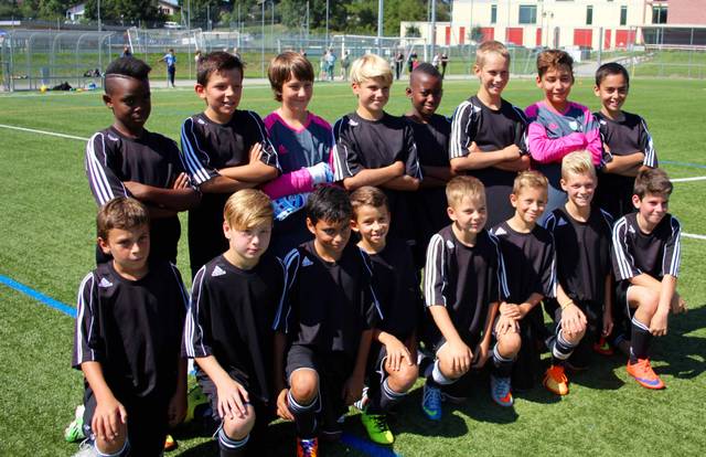 Team Riviera-Chablais FE12 is a football team. They are using SportEasy, the best web and mobile app to manage any sports team (football, soccer, rugby, basketball, baseball, hockey, volleyball...). Coaches and managers can organize the games and practices or send group messages to their players. Players have convenient access to their schedule or statistics. SportEasy is free and available online and there’s an app for iPhone and Android.
