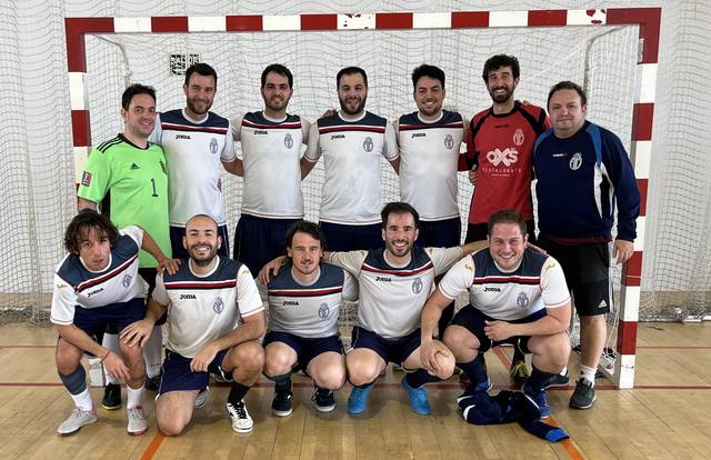 MV Chamartín Mun is a football team. They are using SportEasy, the best web and mobile app to manage any sports team (football, soccer, rugby, basketball, baseball, hockey, volleyball...). Coaches and managers can organize the games and practices or send group messages to their players. Players have convenient access to their schedule or statistics. SportEasy is free and available online and there’s an app for iPhone and Android.