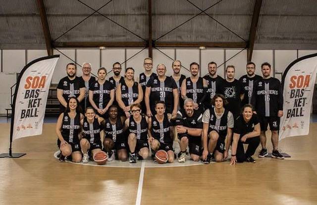 SOA Loisirs Esprit Clubbing is a basket team. They are using SportEasy, the best web and mobile app to manage any sports team (football, soccer, rugby, basketball, baseball, hockey, volleyball...). Coaches and managers can organize the games and practices or send group messages to their players. Players have convenient access to their schedule or statistics. SportEasy is free and available online and there’s an app for iPhone and Android.