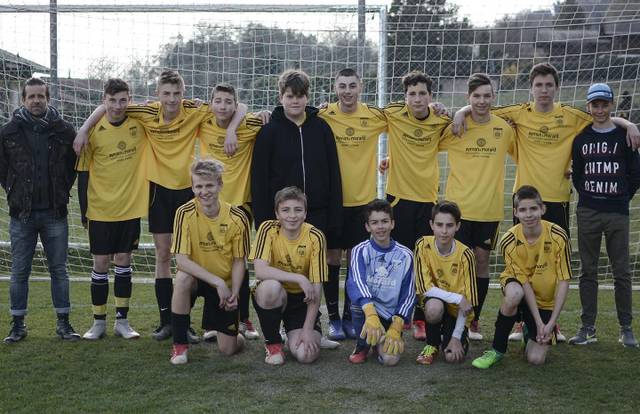Junior C US Ayent Arbaz is a football team. They are using SportEasy, the best web and mobile app to manage any sports team (football, soccer, rugby, basketball, baseball, hockey, volleyball...). Coaches and managers can organize the games and practices or send group messages to their players. Players have convenient access to their schedule or statistics. SportEasy is free and available online and there’s an app for iPhone and Android.