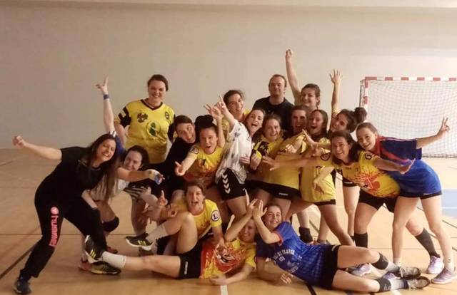 SENIORS FILLES HBC SAINT CERE is a handball team. They are using SportEasy, the best web and mobile app to manage any sports team (football, soccer, rugby, basketball, baseball, hockey, volleyball...). Coaches and managers can organize the games and practices or send group messages to their players. Players have convenient access to their schedule or statistics. SportEasy is free and available online and there’s an app for iPhone and Android.
