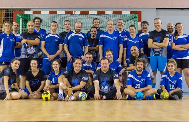 Loisir is a handball team. They are using SportEasy, the best web and mobile app to manage any sports team (football, soccer, rugby, basketball, baseball, hockey, volleyball...). Coaches and managers can organize the games and practices or send group messages to their players. Players have convenient access to their schedule or statistics. SportEasy is free and available online and there’s an app for iPhone and Android.