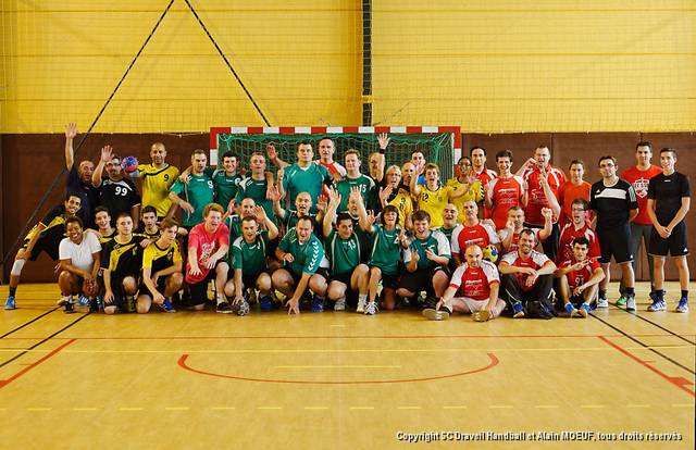 SC Draveil HB (Loisirs) is a handball team. They are using SportEasy, the best web and mobile app to manage any sports team (football, soccer, rugby, basketball, baseball, hockey, volleyball...). Coaches and managers can organize the games and practices or send group messages to their players. Players have convenient access to their schedule or statistics. SportEasy is free and available online and there’s an app for iPhone and Android.