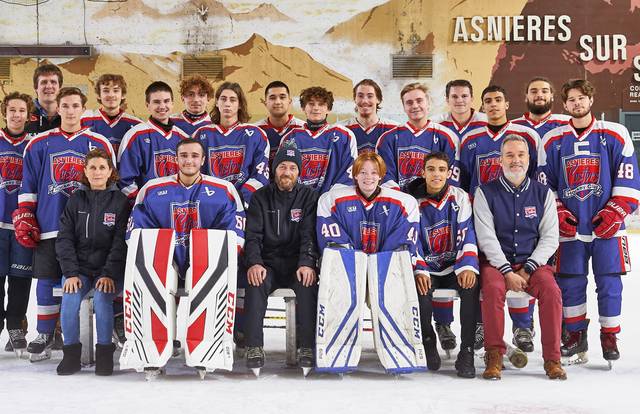 U20 - NEU/CHC/AHC is a ice_hockey team. They are using SportEasy, the best web and mobile app to manage any sports team (football, soccer, rugby, basketball, baseball, hockey, volleyball...). Coaches and managers can organize the games and practices or send group messages to their players. Players have convenient access to their schedule or statistics. SportEasy is free and available online and there’s an app for iPhone and Android.