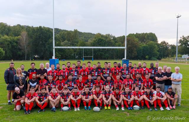 M+18 - SENIORS - GSF is a rugby team. They are using SportEasy, the best web and mobile app to manage any sports team (football, soccer, rugby, basketball, baseball, hockey, volleyball...). Coaches and managers can organize the games and practices or send group messages to their players. Players have convenient access to their schedule or statistics. SportEasy is free and available online and there’s an app for iPhone and Android.