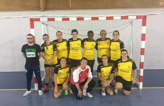 HBLS Filles is a handball team. They are using SportEasy, the best web and mobile app to manage any sports team (football, soccer, rugby, basketball, baseball, hockey, volleyball...). Coaches and managers can organize the games and practices or send group messages to their players. Players have convenient access to their schedule or statistics. SportEasy is free and available online and there’s an app for iPhone and Android.