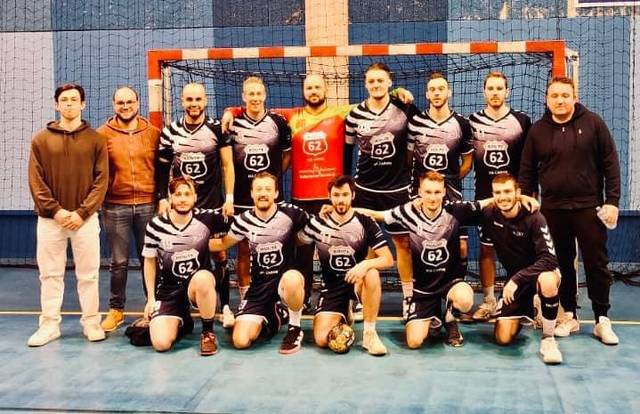 ASHB CARVIN is a handball team. They are using SportEasy, the best web and mobile app to manage any sports team (football, soccer, rugby, basketball, baseball, hockey, volleyball...). Coaches and managers can organize the games and practices or send group messages to their players. Players have convenient access to their schedule or statistics. SportEasy is free and available online and there’s an app for iPhone and Android.