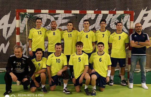 MHB96 SENIOR 4 is a handball team. They are using SportEasy, the best web and mobile app to manage any sports team (football, soccer, rugby, basketball, baseball, hockey, volleyball...). Coaches and managers can organize the games and practices or send group messages to their players. Players have convenient access to their schedule or statistics. SportEasy is free and available online and there’s an app for iPhone and Android.