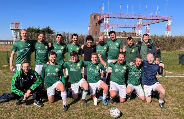 Men III is a football team. They are using SportEasy, the best web and mobile app to manage any sports team (football, soccer, rugby, basketball, baseball, hockey, volleyball...). Coaches and managers can organize the games and practices or send group messages to their players. Players have convenient access to their schedule or statistics. SportEasy is free and available online and there’s an app for iPhone and Android.
