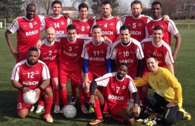 Football Club Bosch Saint-Ouen is a football team. They are using SportEasy, the best web and mobile app to manage any sports team (football, soccer, rugby, basketball, baseball, hockey, volleyball...). Coaches and managers can organize the games and practices or send group messages to their players. Players have convenient access to their schedule or statistics. SportEasy is free and available online and there’s an app for iPhone and Android.
