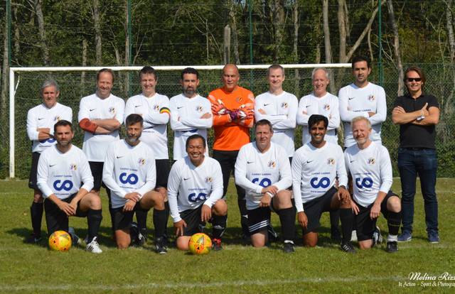 VETS2 is a football team. They are using SportEasy, the best web and mobile app to manage any sports team (football, soccer, rugby, basketball, baseball, hockey, volleyball...). Coaches and managers can organize the games and practices or send group messages to their players. Players have convenient access to their schedule or statistics. SportEasy is free and available online and there’s an app for iPhone and Android.