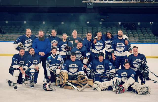 Français Volants Loisirs 3 is a ice_hockey team. They are using SportEasy, the best web and mobile app to manage any sports team (football, soccer, rugby, basketball, baseball, hockey, volleyball...). Coaches and managers can organize the games and practices or send group messages to their players. Players have convenient access to their schedule or statistics. SportEasy is free and available online and there’s an app for iPhone and Android.