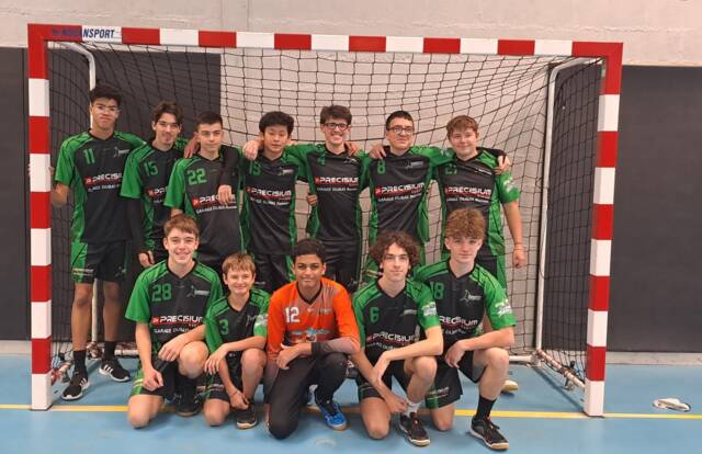 U18 (Saint Martin / Athée) is a handball team. They are using SportEasy, the best web and mobile app to manage any sports team (football, soccer, rugby, basketball, baseball, hockey, volleyball...). Coaches and managers can organize the games and practices or send group messages to their players. Players have convenient access to their schedule or statistics. SportEasy is free and available online and there’s an app for iPhone and Android.