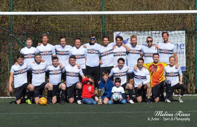1s is a football team. They are using SportEasy, the best web and mobile app to manage any sports team (football, soccer, rugby, basketball, baseball, hockey, volleyball...). Coaches and managers can organize the games and practices or send group messages to their players. Players have convenient access to their schedule or statistics. SportEasy is free and available online and there’s an app for iPhone and Android.